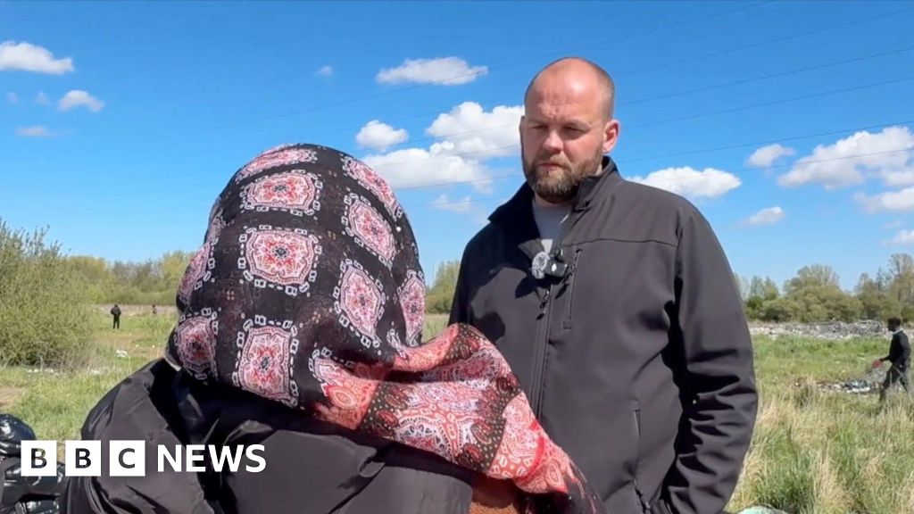 BBC, yeni anlaşmanın açıklanmasının ardından kuzey Fransa'daki göçmen kampını ziyaret etti