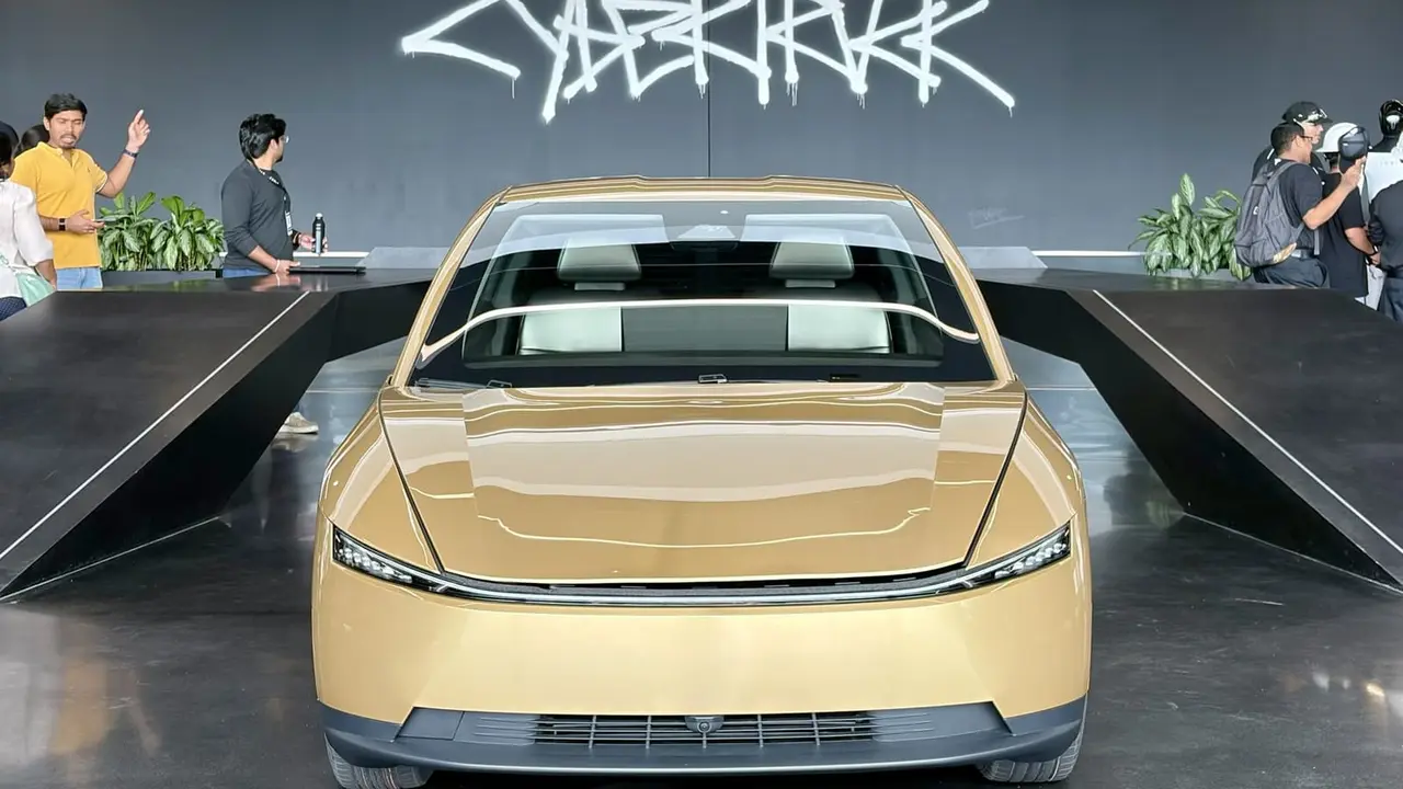 Tesla Cybercab Modelini Üretmeye Başladı